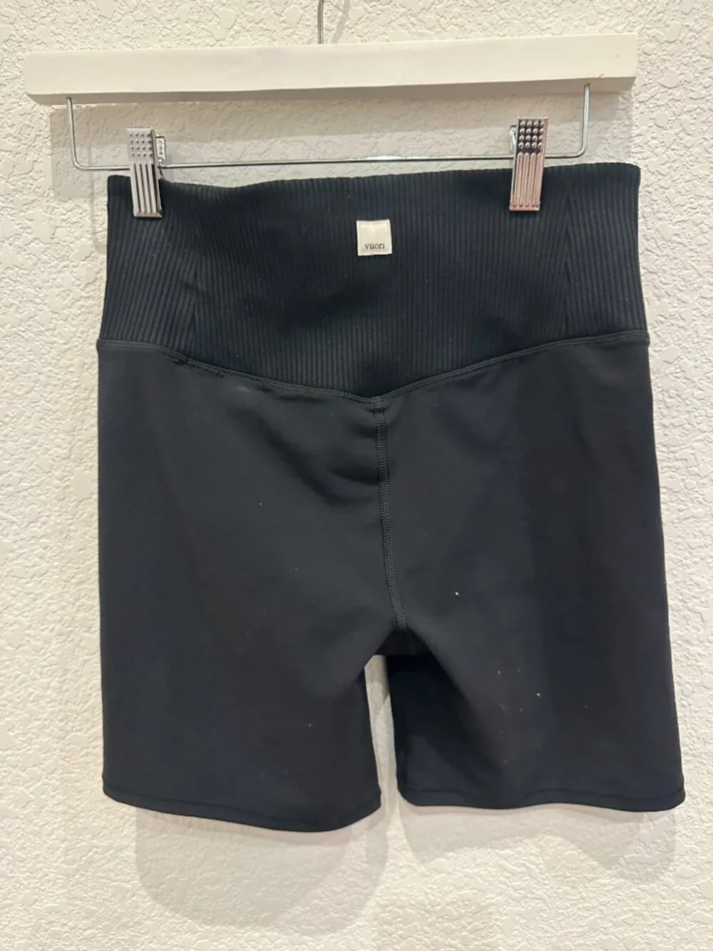 Black Vuori Bike Shorts with High Waist Ribbed Waistband, Small